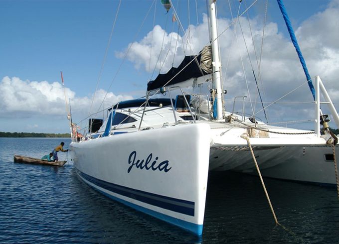 Admiral 50 Julia
