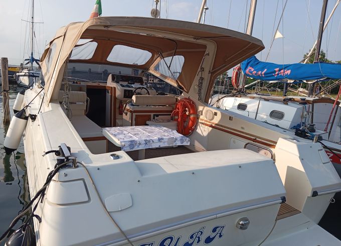 Airon Marine 36 Maura 4