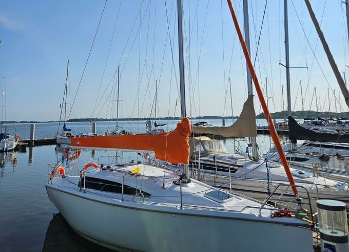 Altra 27 Surja
