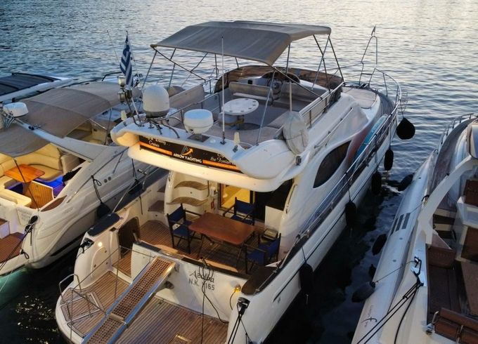 Astinor 46 Cruiser Fly Azolba