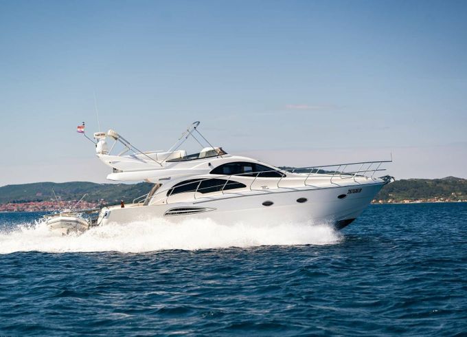 Astondoa 43 Fly 03