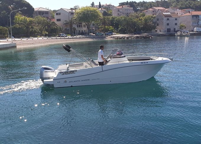Atlantic 750 Open 4