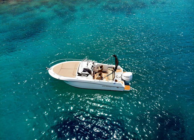 Atlantic Marine 655 Sun Cruiser