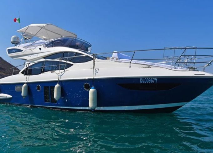 Azimut 38 Medex