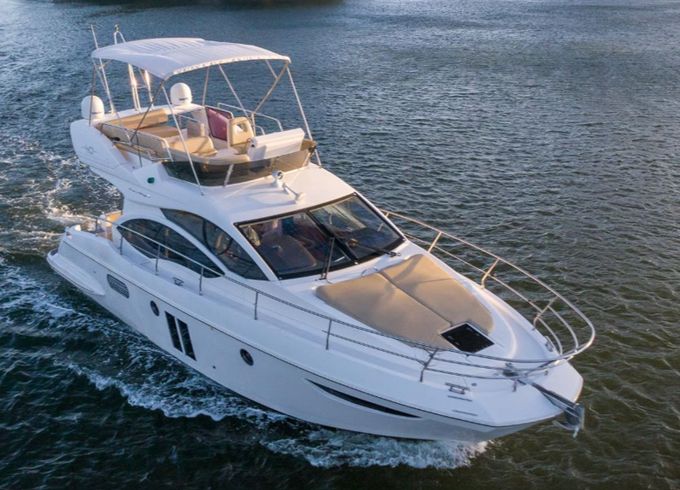 Azimut 40 For Da Bouys