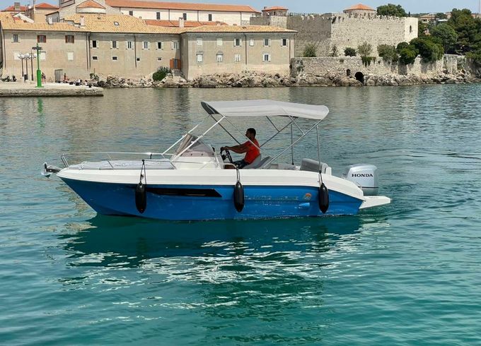 Atlantic Marine 630 Cruiser 22