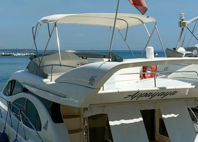 Azimut 46 Appayaya