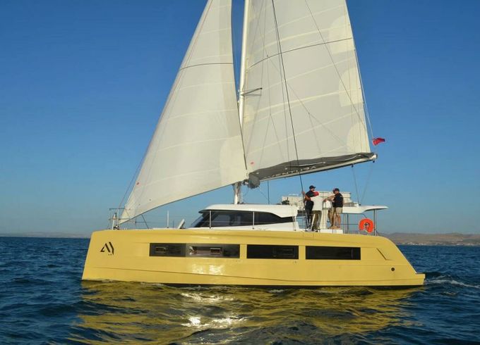Aventura 45 Art J