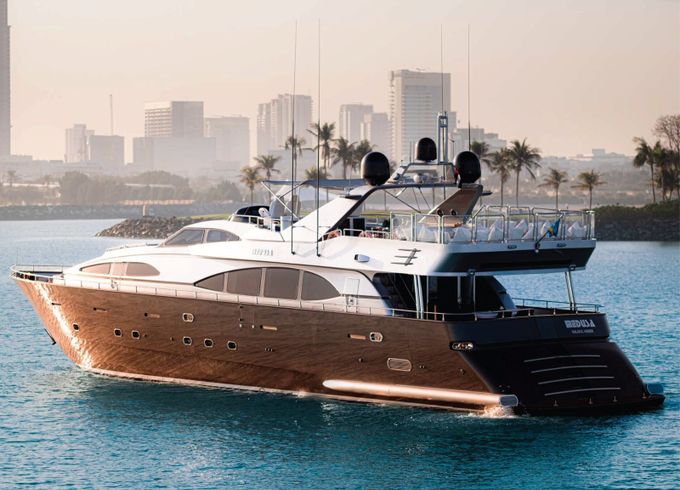 Azimut 100 Medusa