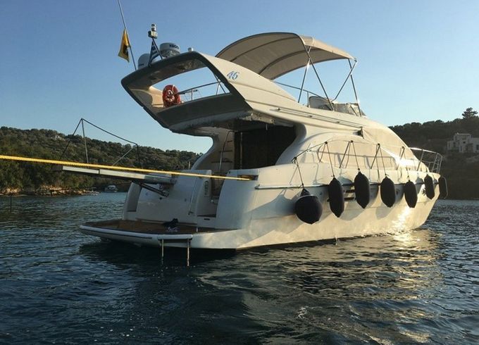 Azimut 46 Alma Libre 2