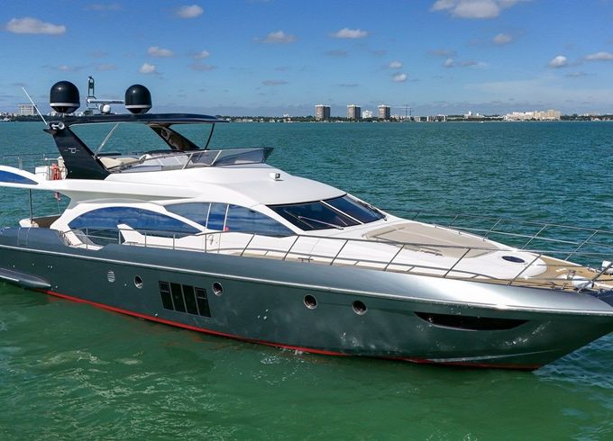 Azimut 70 211
