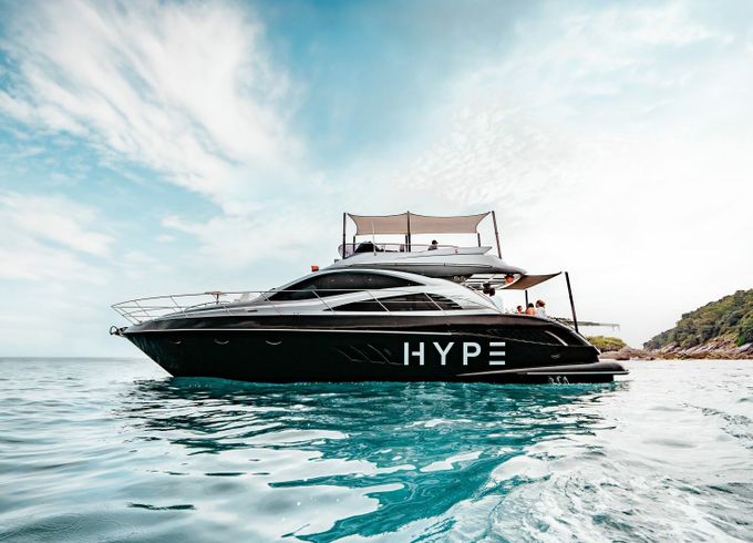 Azimut 55 Hype