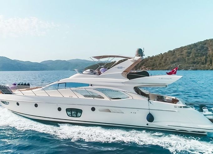 Azimut 62 Fly Efe 01