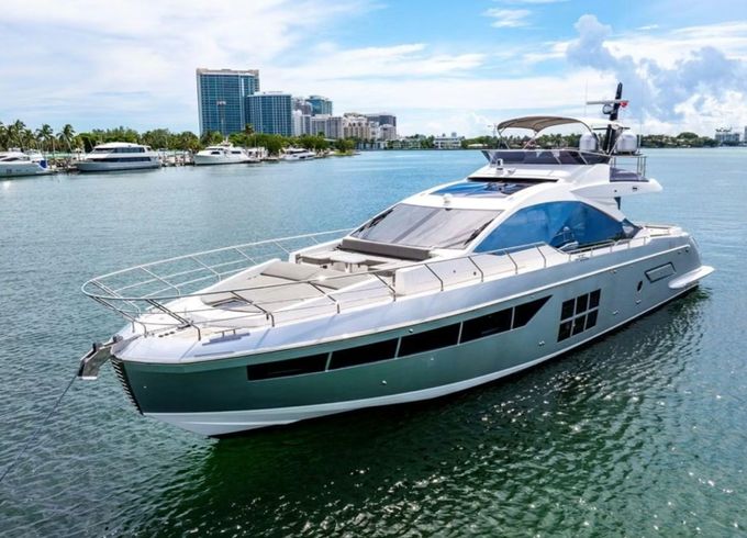 Azimut S7 Just Keep Livin