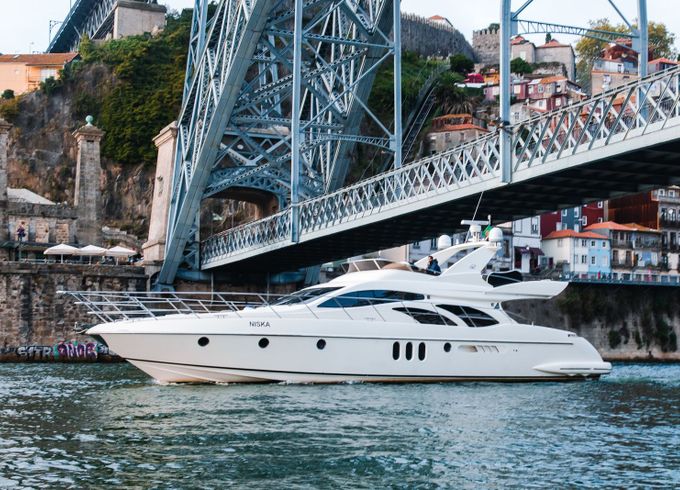 Azimut 62 Fly Niska