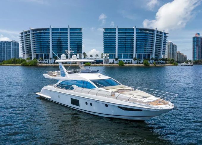 Azimut 66 Le Grand Bleu