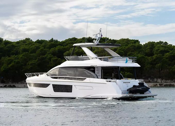 Azimut 68 Donna