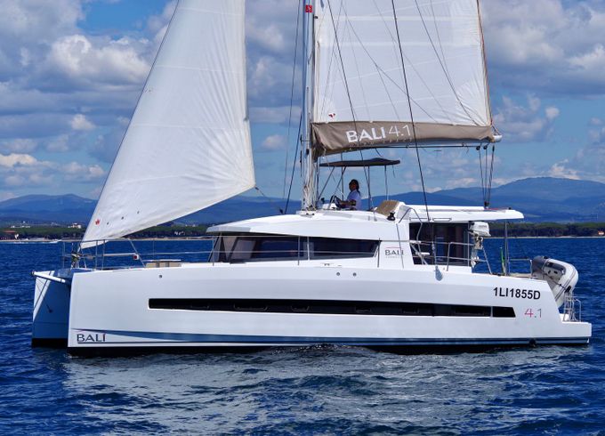 Bali 4.1 Wee Sail