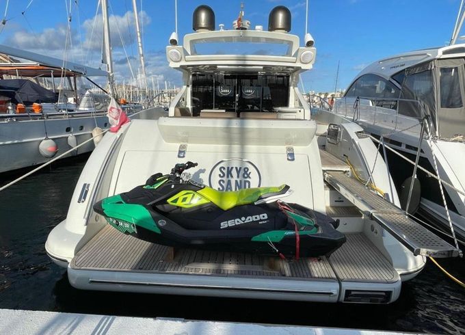 Azimut 68S Sky & Sand