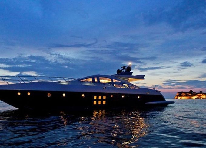 Azimut 86 Thea Malta