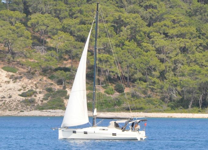 Azuree 40 Hera