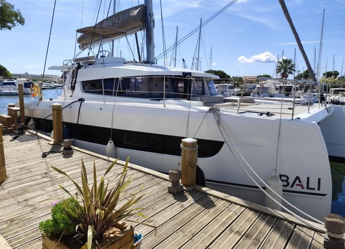 Bali 4.2 Fima