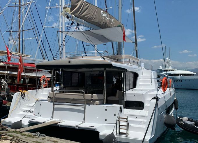 Bali 4.6 Ani Yasa