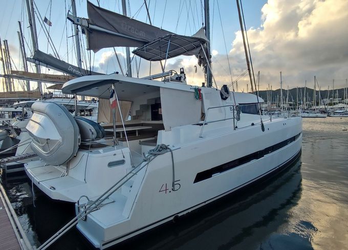Bali 4.5 Schiele