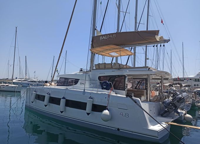 Bali 4.8 Basa