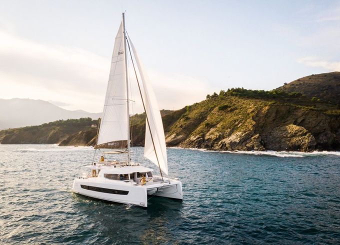 Bali 4.6 Sail and Travel