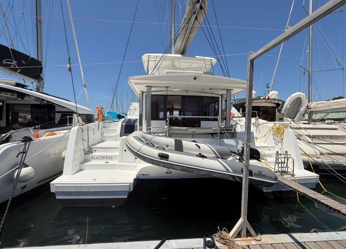 Bali 4.8 Alacritas