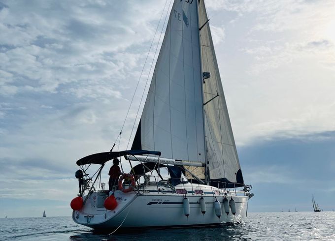 Bavaria 37 Sashi