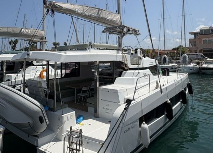 Bali Catspace Endeavor
