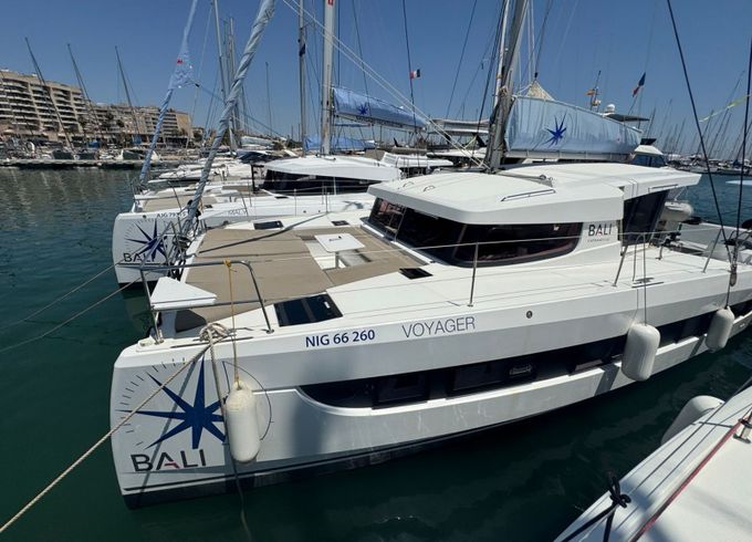 Bali Catsmart Voyager