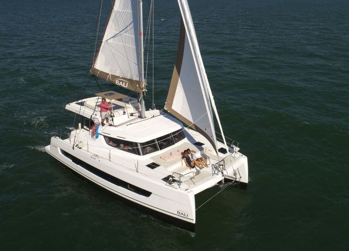 Bali Catspace Steady Streamer