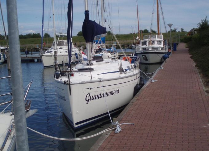 Bavaria 30 Cruiser Guantanemera