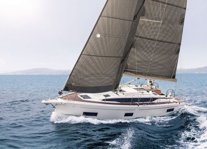 Bavaria C38 Eleven