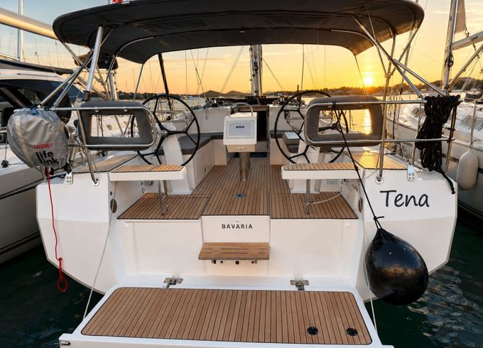 Bavaria C38 Tena