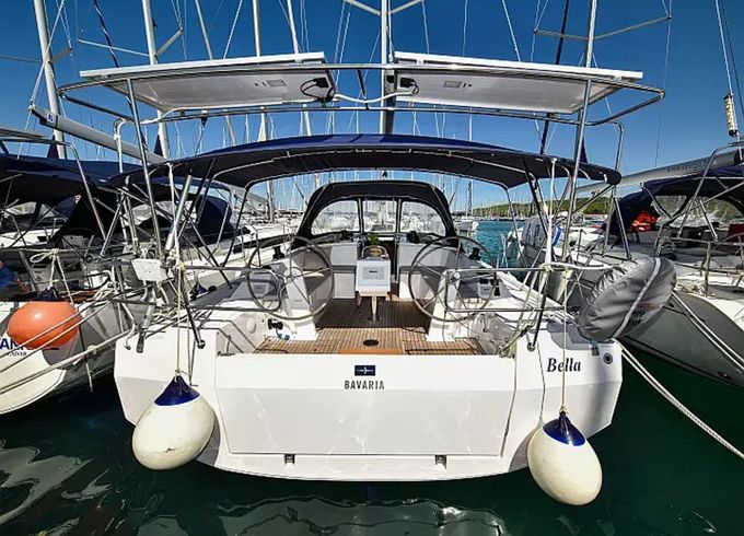 Bavaria C42 Bella