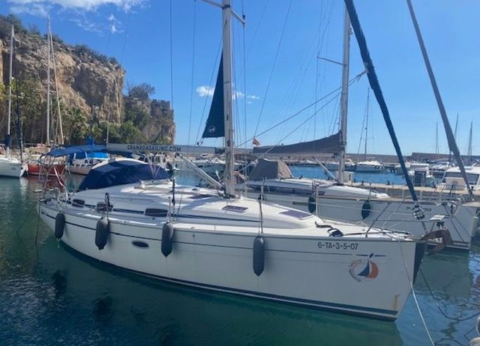 Bavaria 37 Acheron