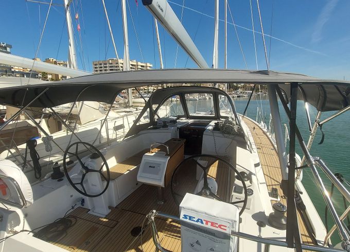Bavaria C38 Levante