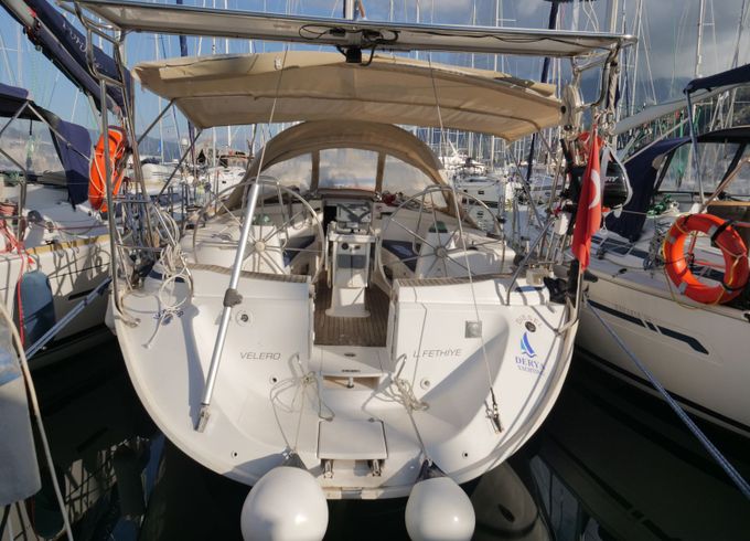 Bavaria 44 Velero