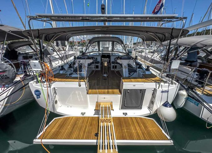 Bavaria C46 Naos