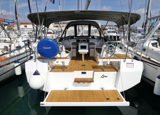 Bavaria C38 Lea
