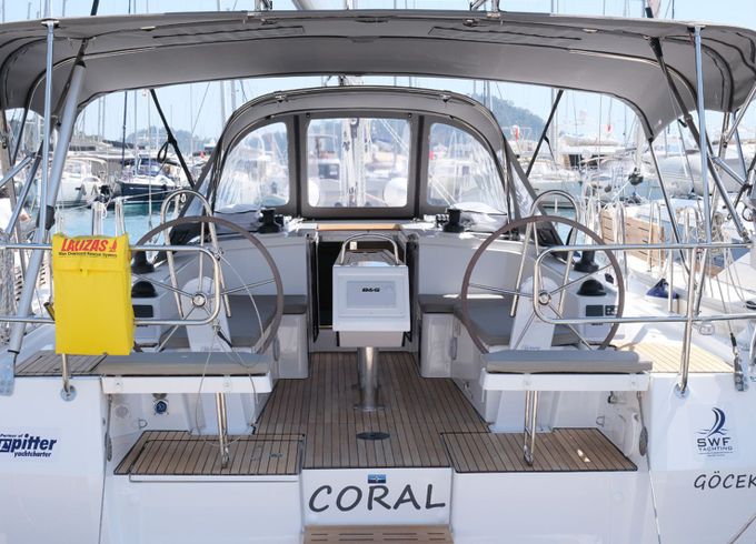 Bavaria C38 Coral