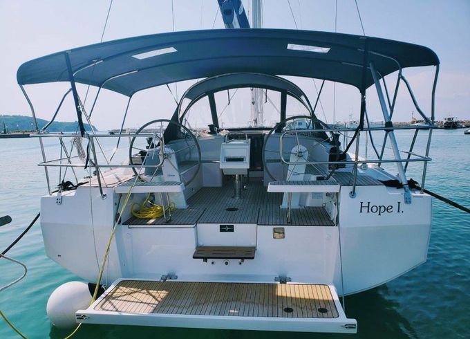 Bavaria C42 Hope I