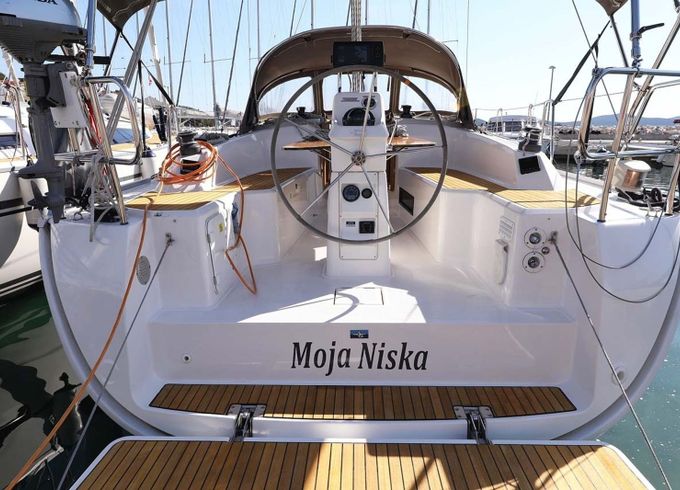 Bavaria Cruiser 33 Moja Niska