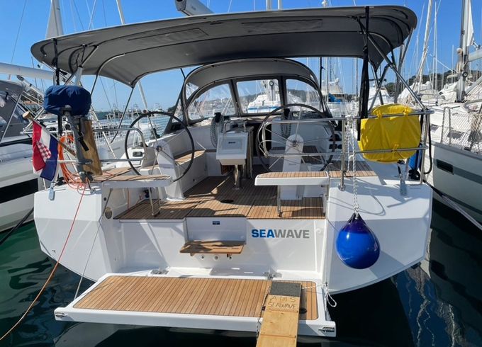 Bavaria C42 Seawave