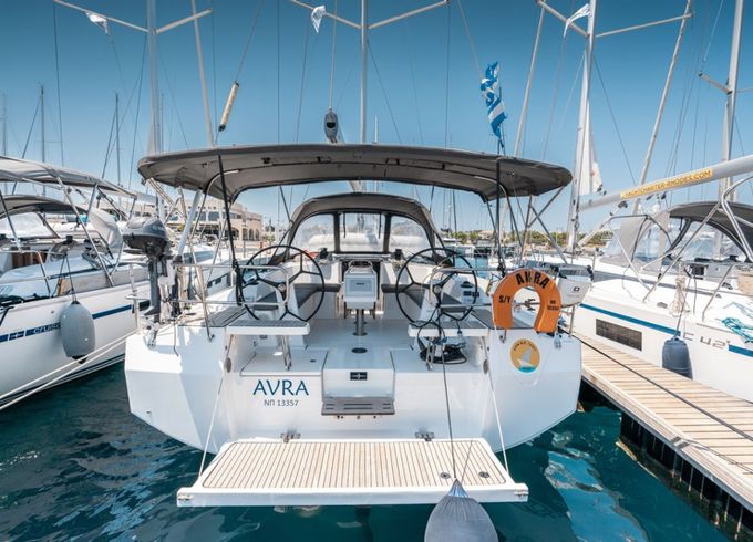 Bavaria C42 Avra