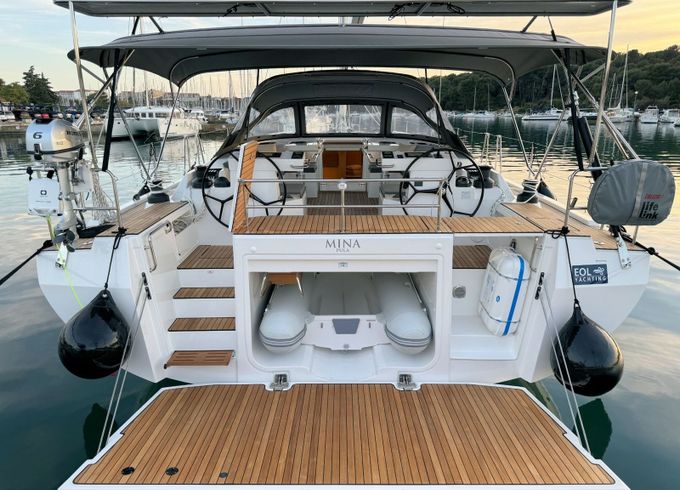 Bavaria C57 Mina